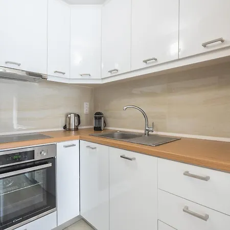 Del Sol Apartmán Atény